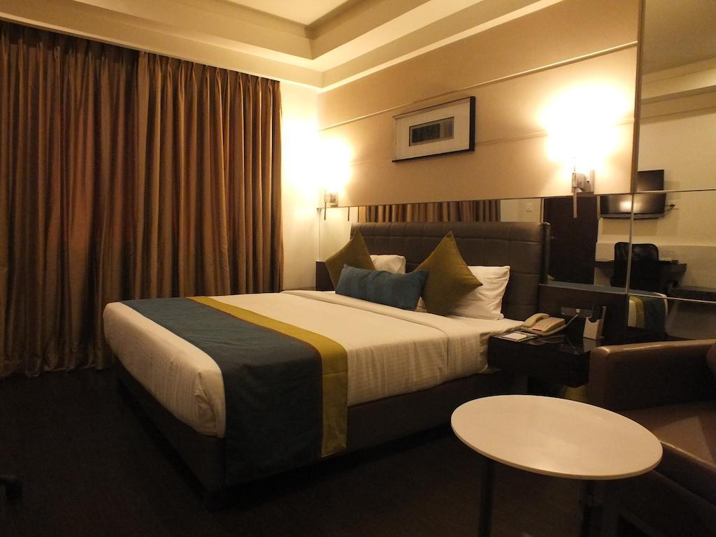 Hotel Regalia Tirupati Exteriér fotografie