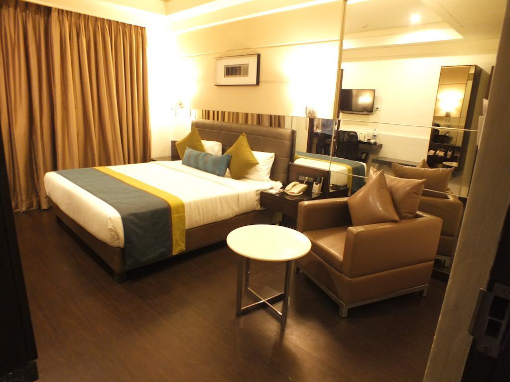 Hotel Regalia Tirupati Exteriér fotografie