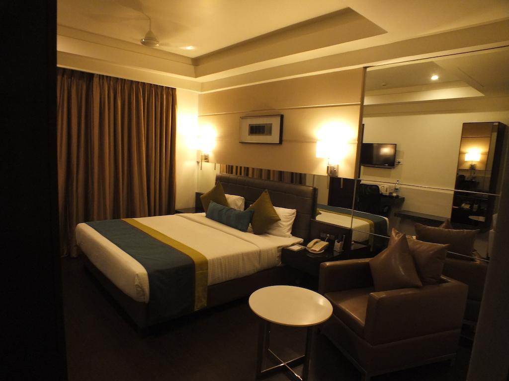 Hotel Regalia Tirupati Exteriér fotografie