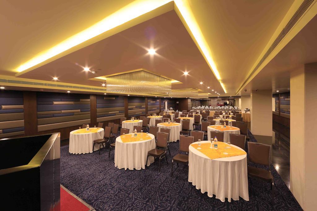Hotel Regalia Tirupati Exteriér fotografie