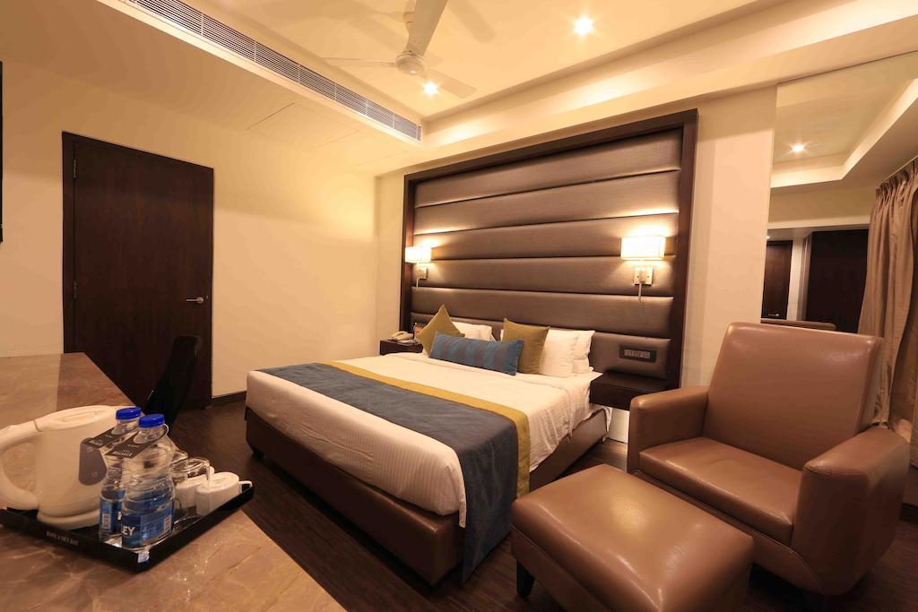 Hotel Regalia Tirupati Exteriér fotografie