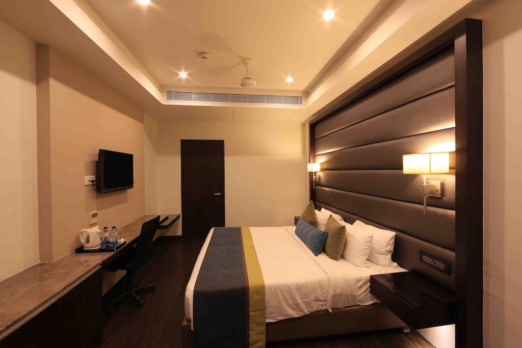 Hotel Regalia Tirupati Exteriér fotografie