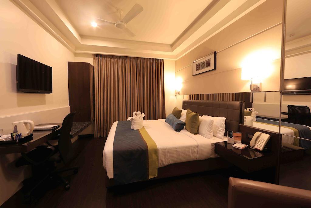 Hotel Regalia Tirupati Exteriér fotografie