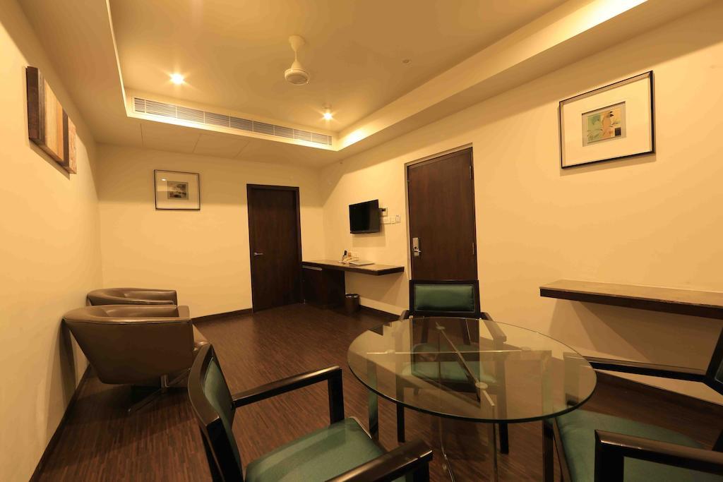 Hotel Regalia Tirupati Exteriér fotografie